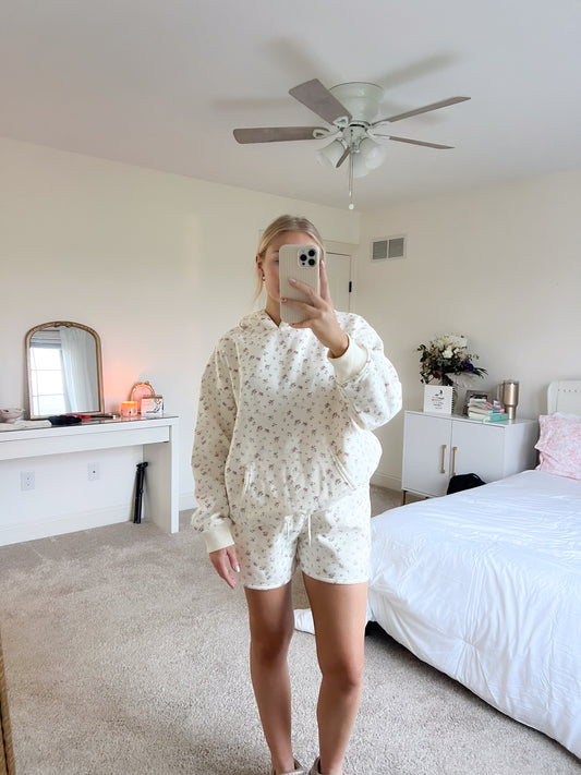 Ivory Ditsy Floral Shorts